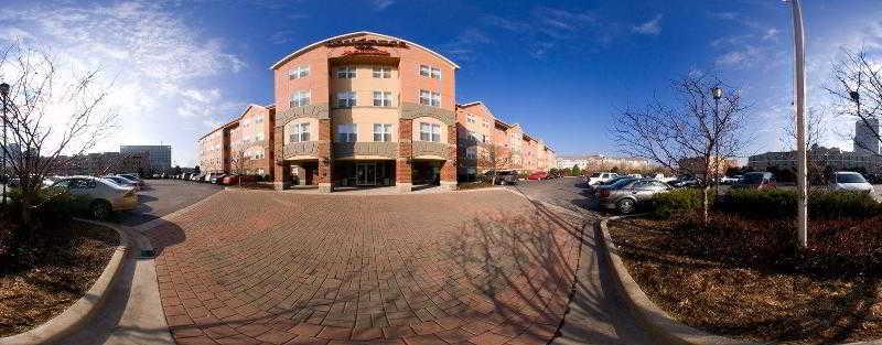 Residence Inn Indianapolis Downtown On The Canal Экстерьер фото